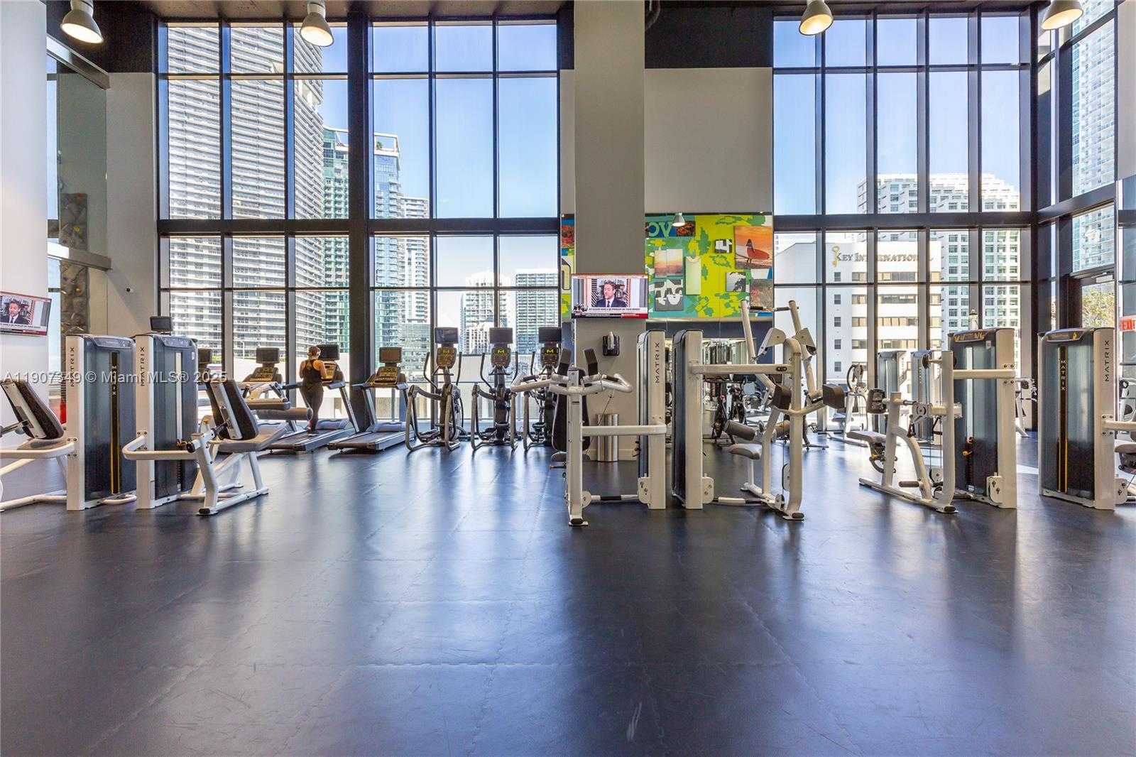 Small Image of 1010 BRICKELL AVE #3302, Miami Number 37