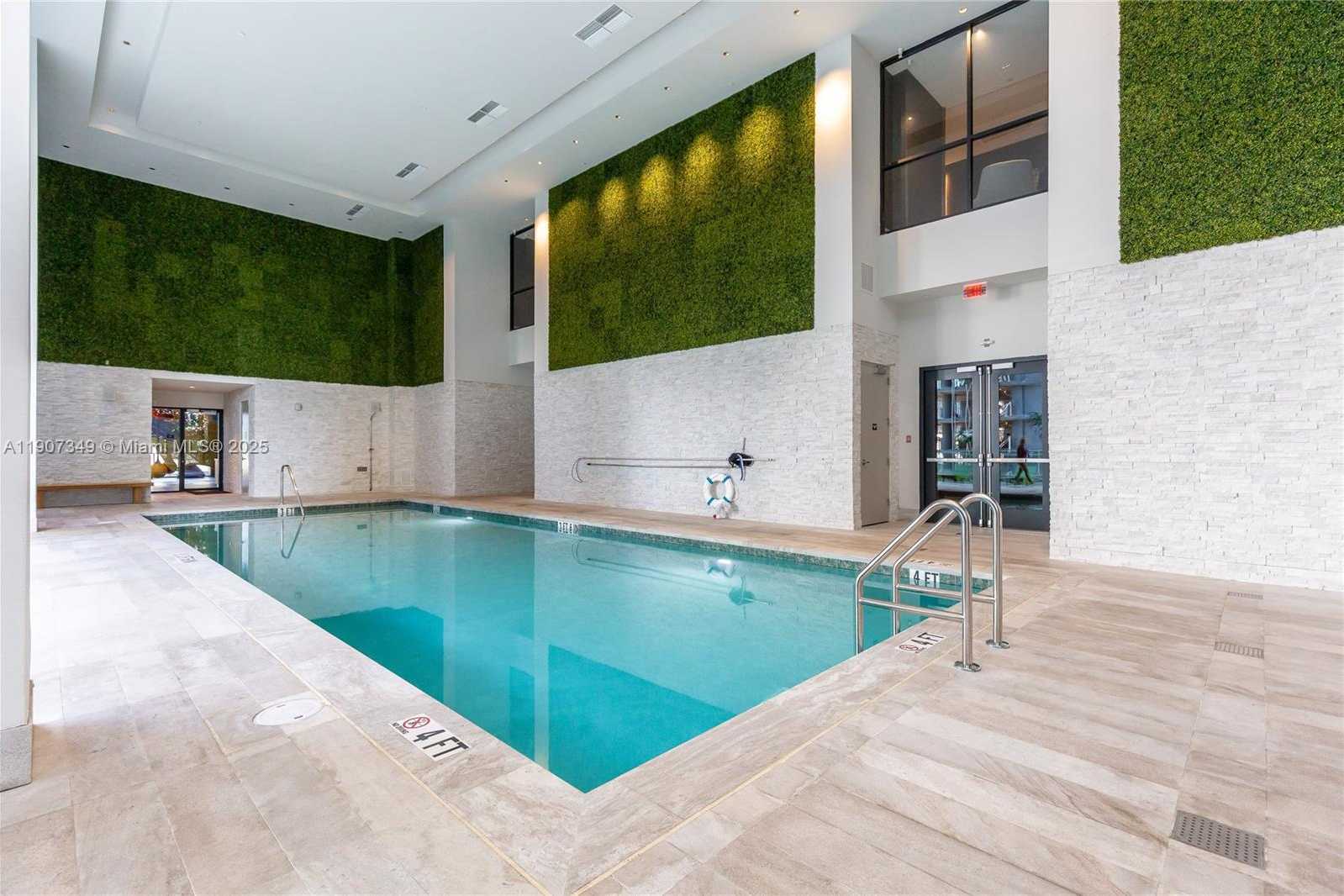 Small Image of 1010 BRICKELL AVE #3302, Miami Number 39