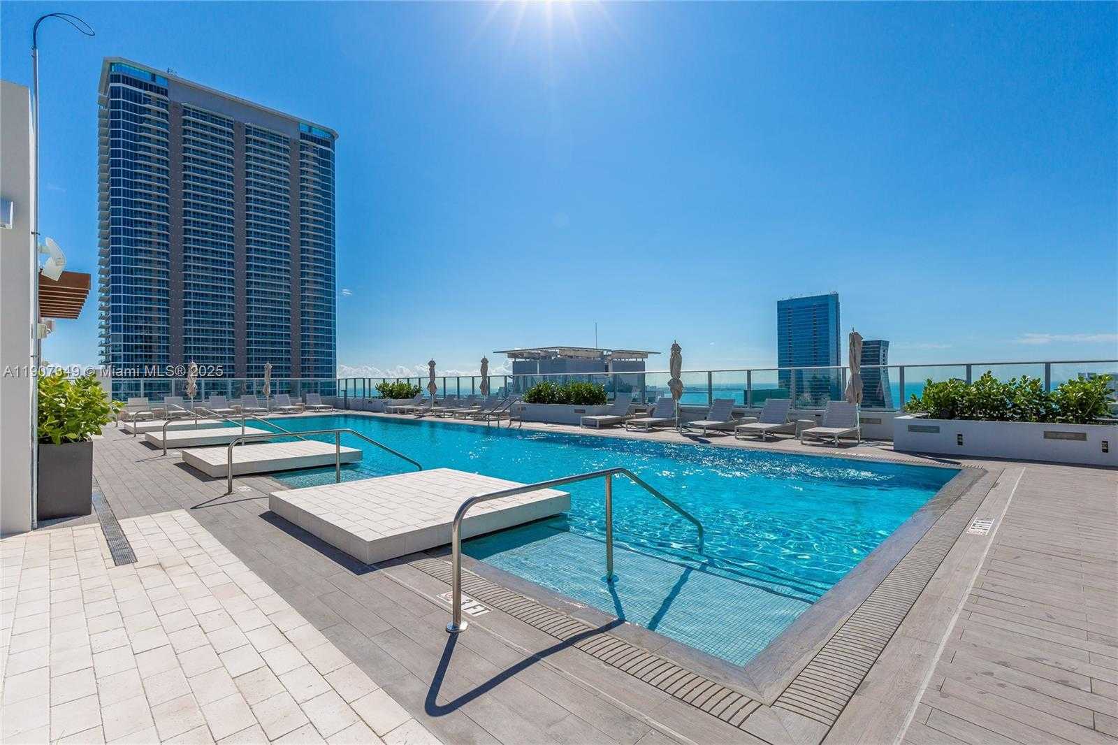 Small Image of 1010 BRICKELL AVE #3302, Miami Number 46