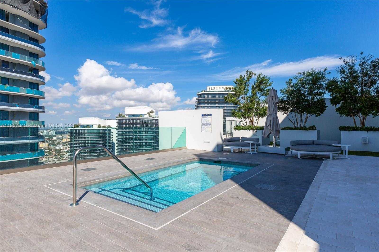 Small Image of 1010 BRICKELL AVE #3302, Miami Number 54