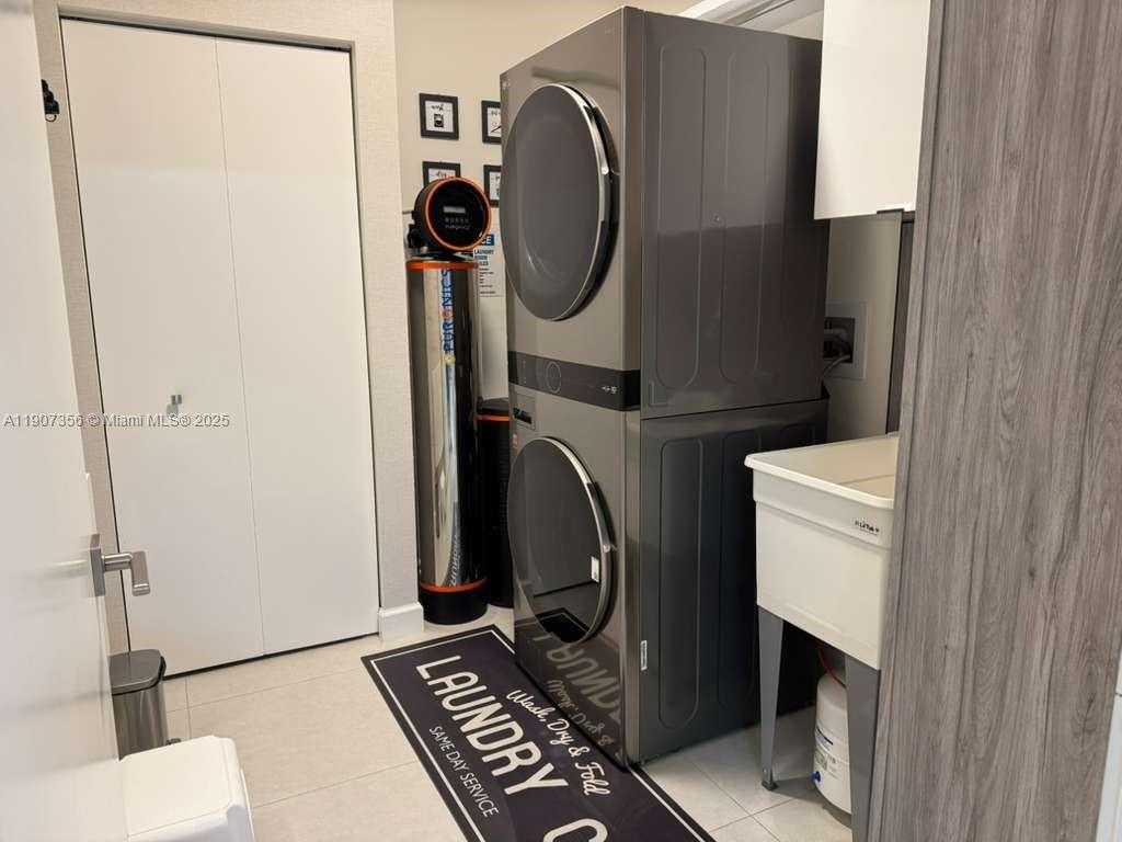 Small Image of 5350 NORTH WEST 84TH AVE #2013, Doral Number 6