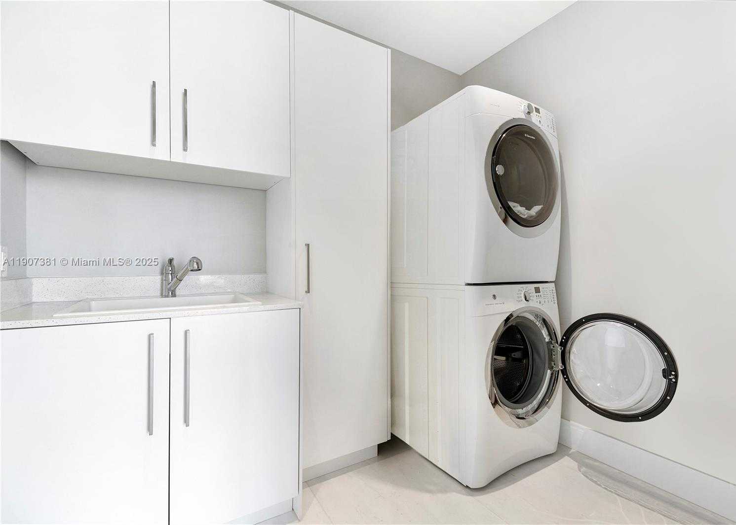 Small Image of 16901 COLLINS AVE #3005, Sunny Isles Beach Number 17