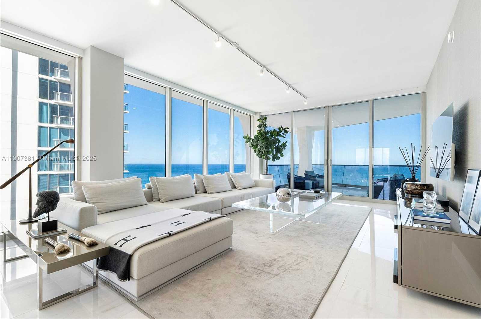 Small Image of 16901 COLLINS AVE #3005, Sunny Isles Beach Number 18