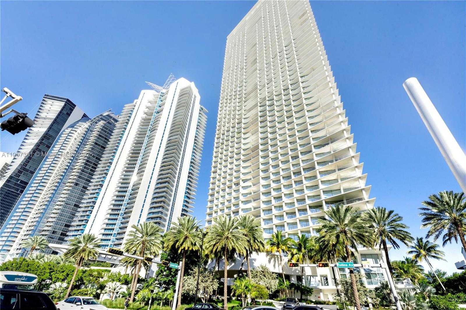 Small Image of 16901 COLLINS AVE #3005, Sunny Isles Beach Number 27