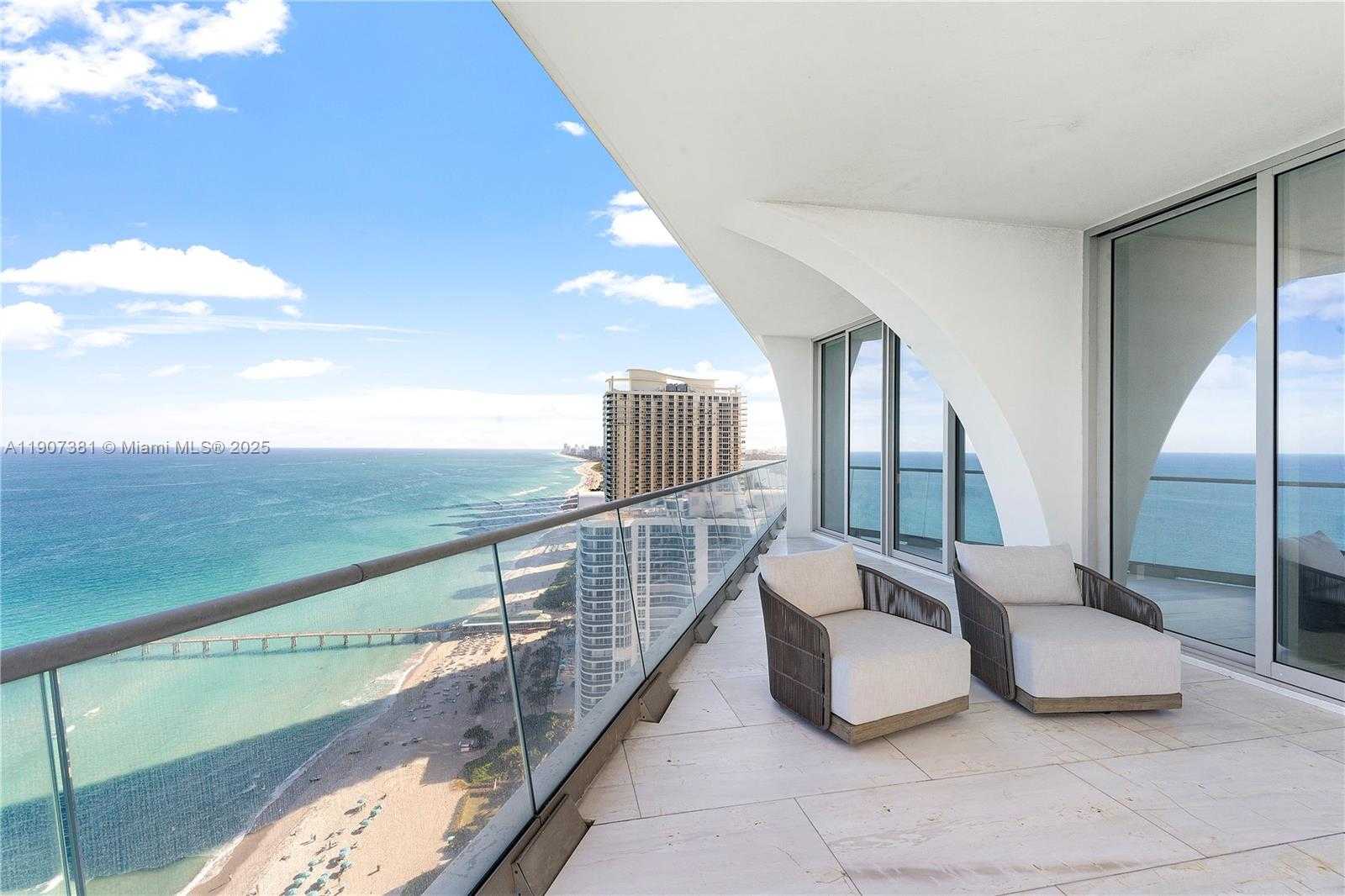 Small Image of 16901 COLLINS AVE #3005, Sunny Isles Beach Number 3