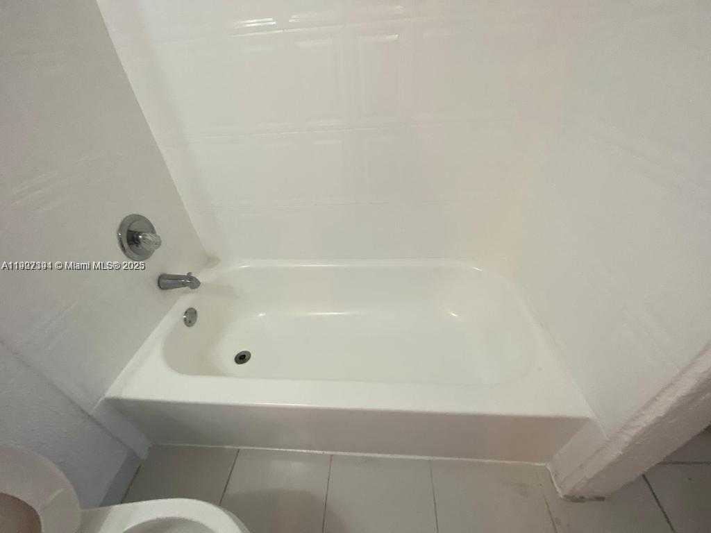 Small Image of 4803 NORTH WEST 7TH ST #403-14, Miami Number 13