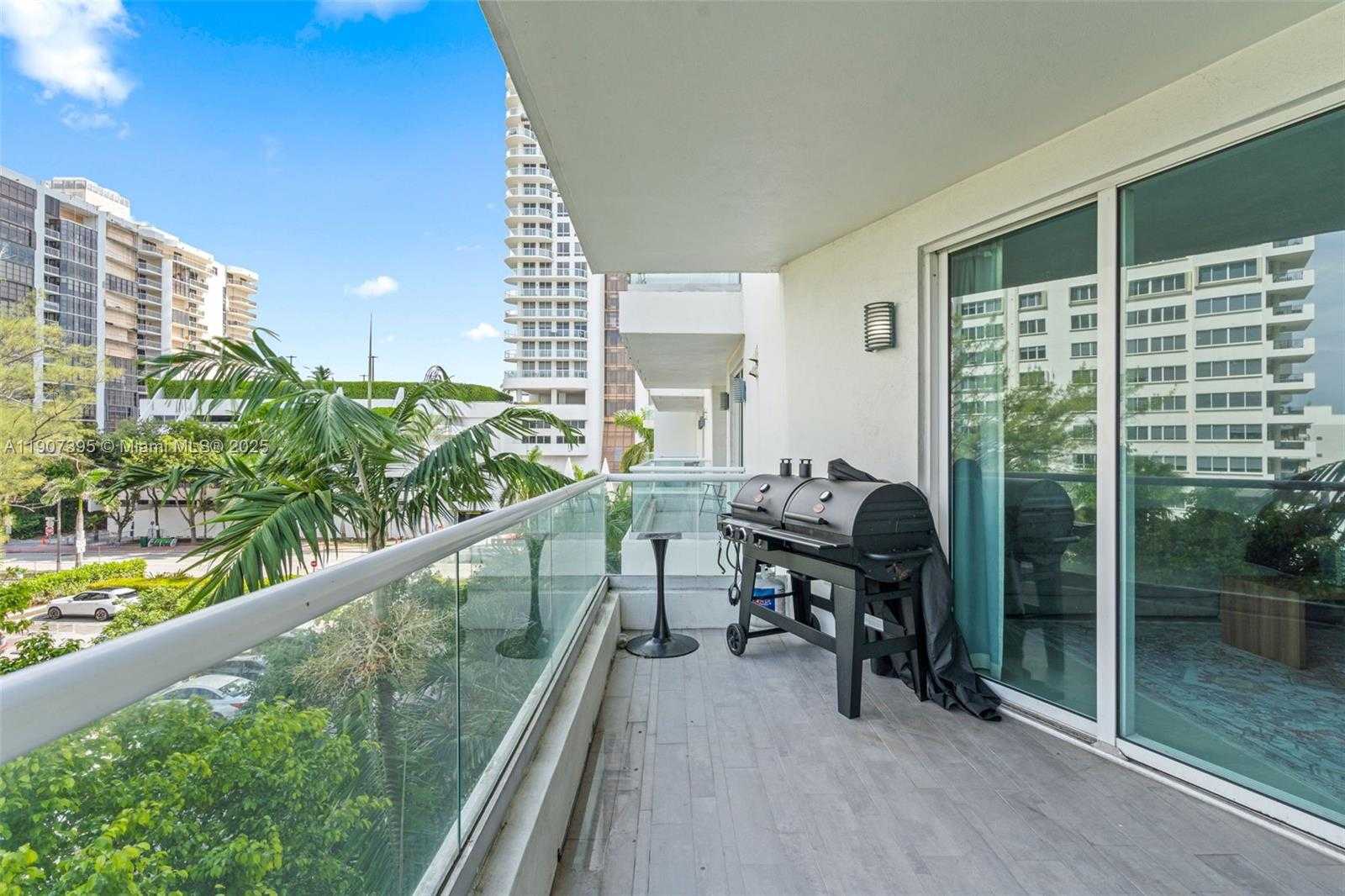 Small Image of 6362 COLLINS AVE #405, Miami Beach Number 20