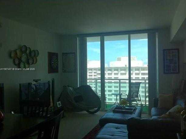 Small Image of 951 BRICKELL AVE #1808, Miami Number 10
