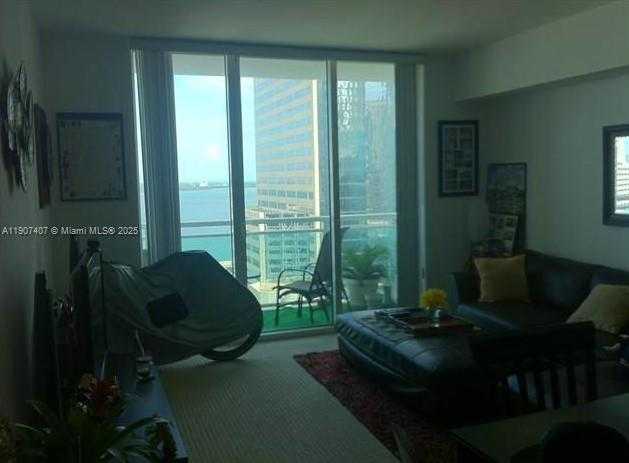 Small Image of 951 BRICKELL AVE #1808, Miami Number 9