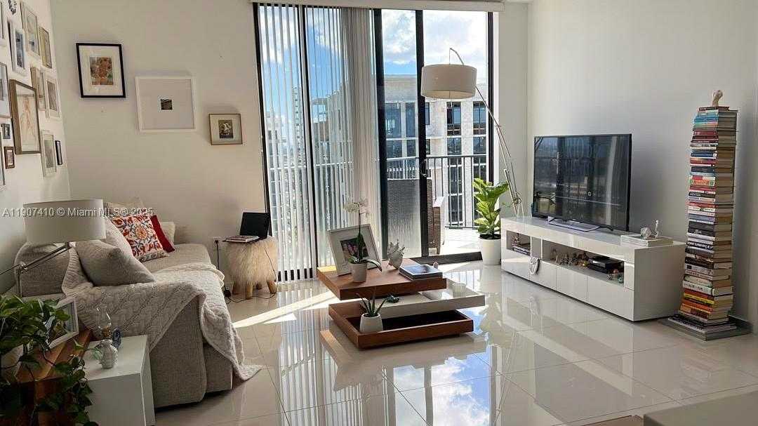 Small Image of 5252 NORTH WEST 85TH AVE #1903, Doral Number 2