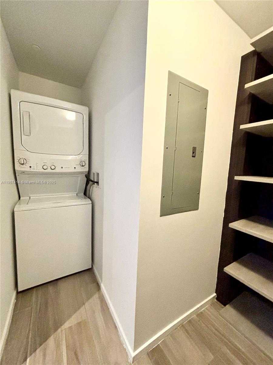 Small Image of 801 SOUTH MIAMI AVE #4310, Miami Number 15