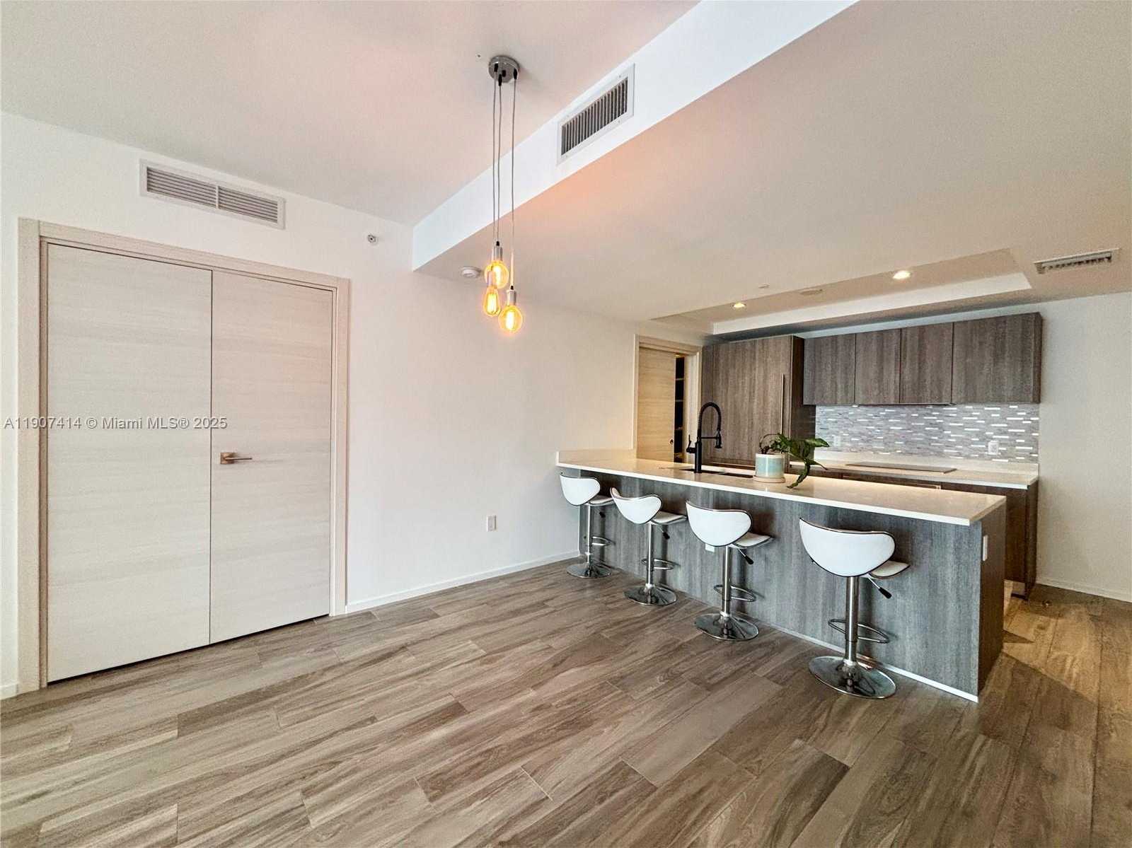 Small Image of 801 SOUTH MIAMI AVE #4310, Miami Number 2