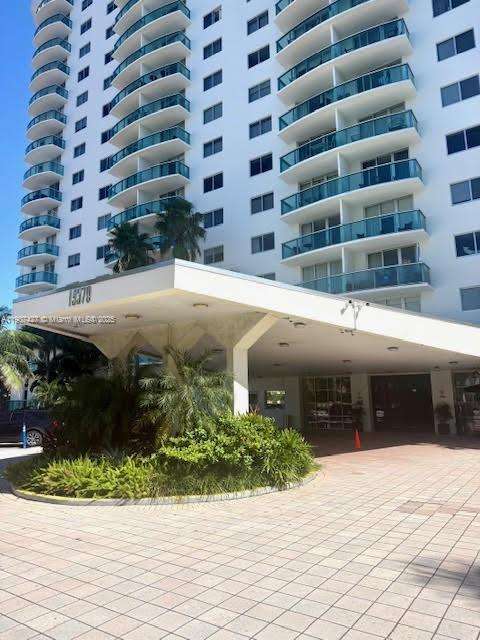 Small Image of 19370 COLLINS AVE #PH-21, Sunny Isles Beach Number 2