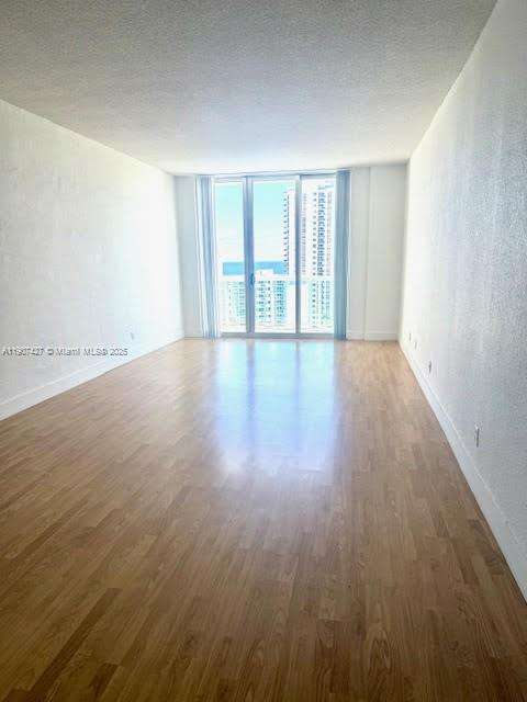 Small Image of 19370 COLLINS AVE #PH-21, Sunny Isles Beach Number 6