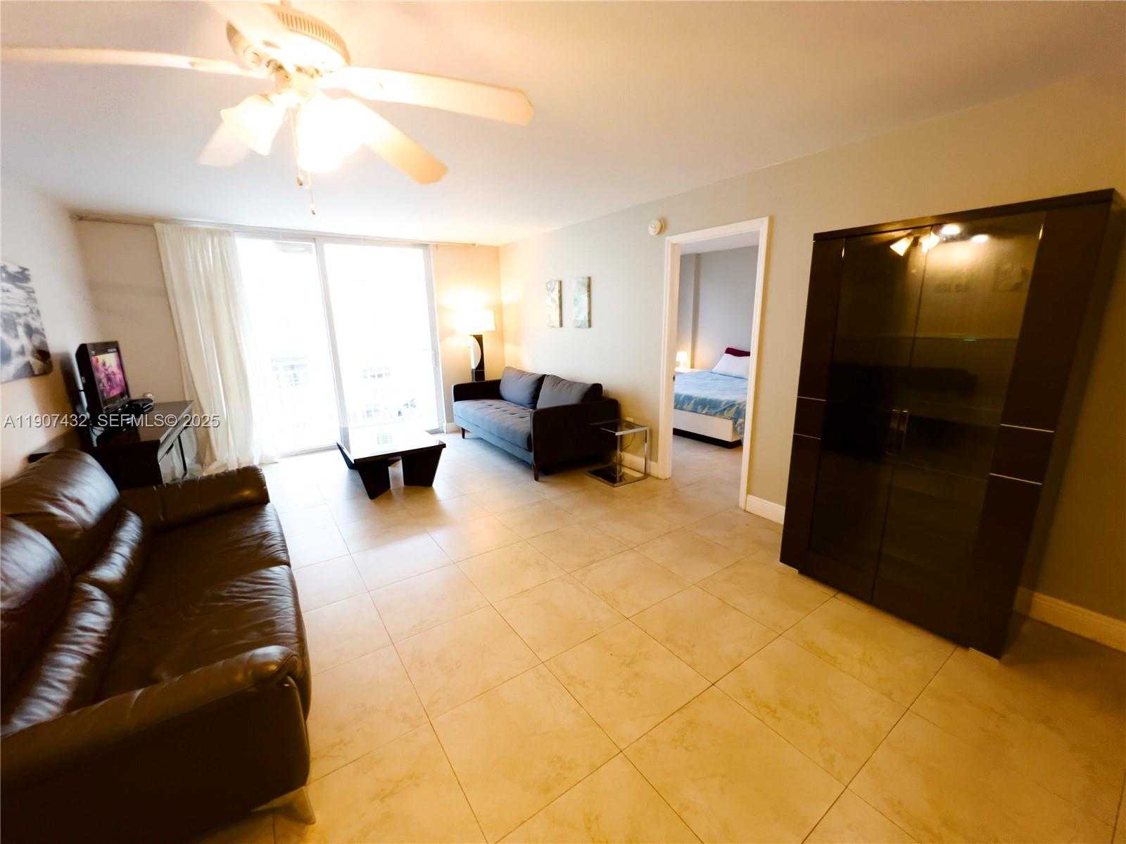 Small Image of 345 OCEAN DR #209, Miami Beach Number 5
