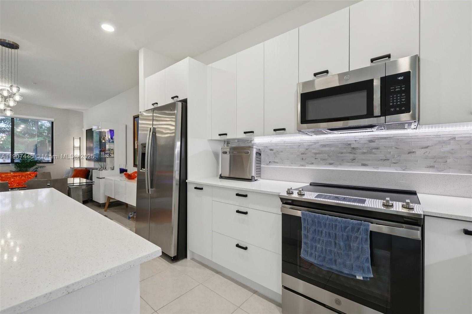 Small Image of 8001 NORTH WEST 41ST ST #F-112, Doral Number 14