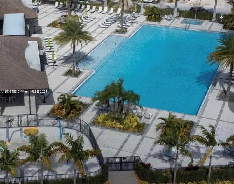 Small Image of 8001 NORTH WEST 41ST ST #F-112, Doral Number 3