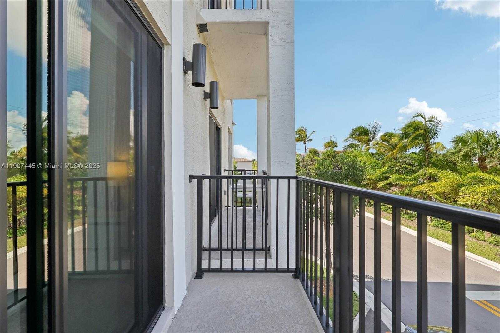 Small Image of 8001 NORTH WEST 41ST ST #F-112, Doral Number 37