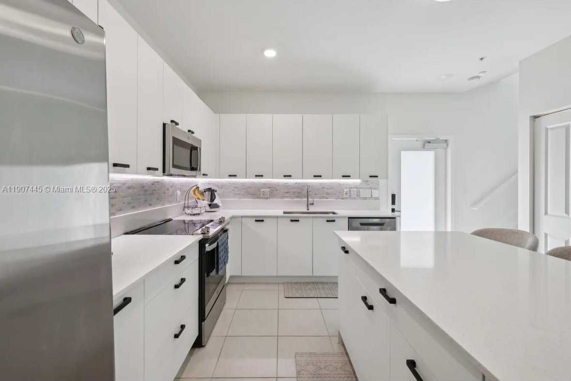 Small Image of 8001 NORTH WEST 41ST ST #F-112, Doral Number 8