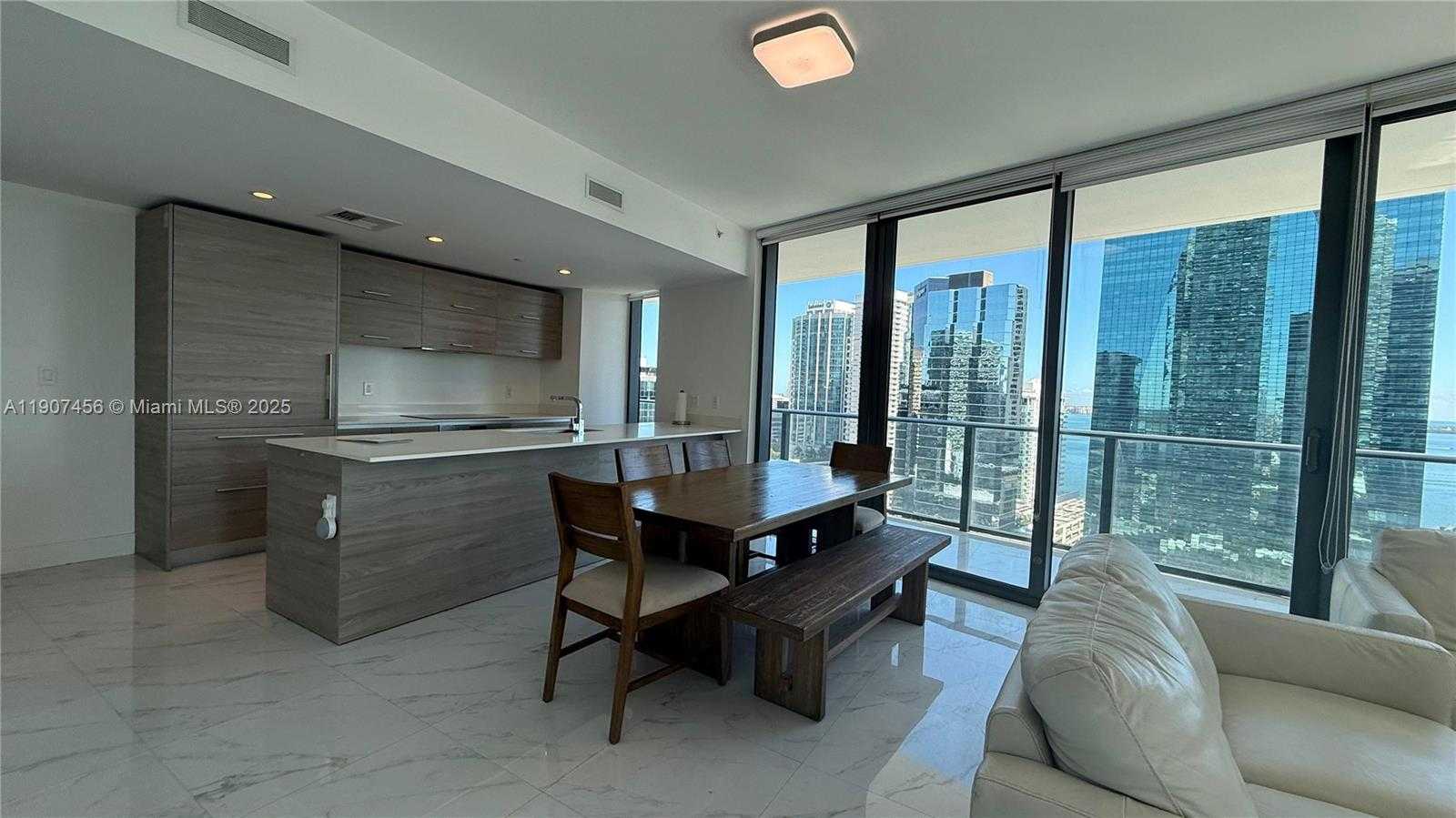 Small Image of 1300 SOUTH MIAMI AVE #2005, Miami Number 13