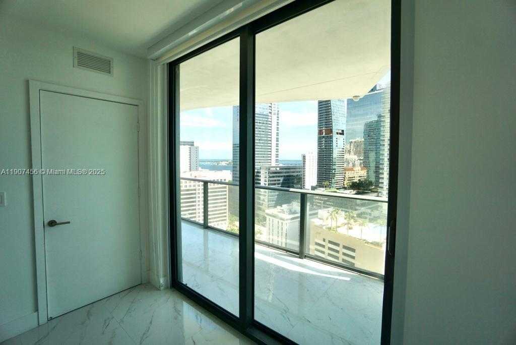 Small Image of 1300 SOUTH MIAMI AVE #2005, Miami Number 18