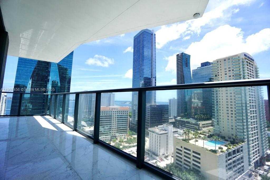 Small Image of 1300 SOUTH MIAMI AVE #2005, Miami Number 27