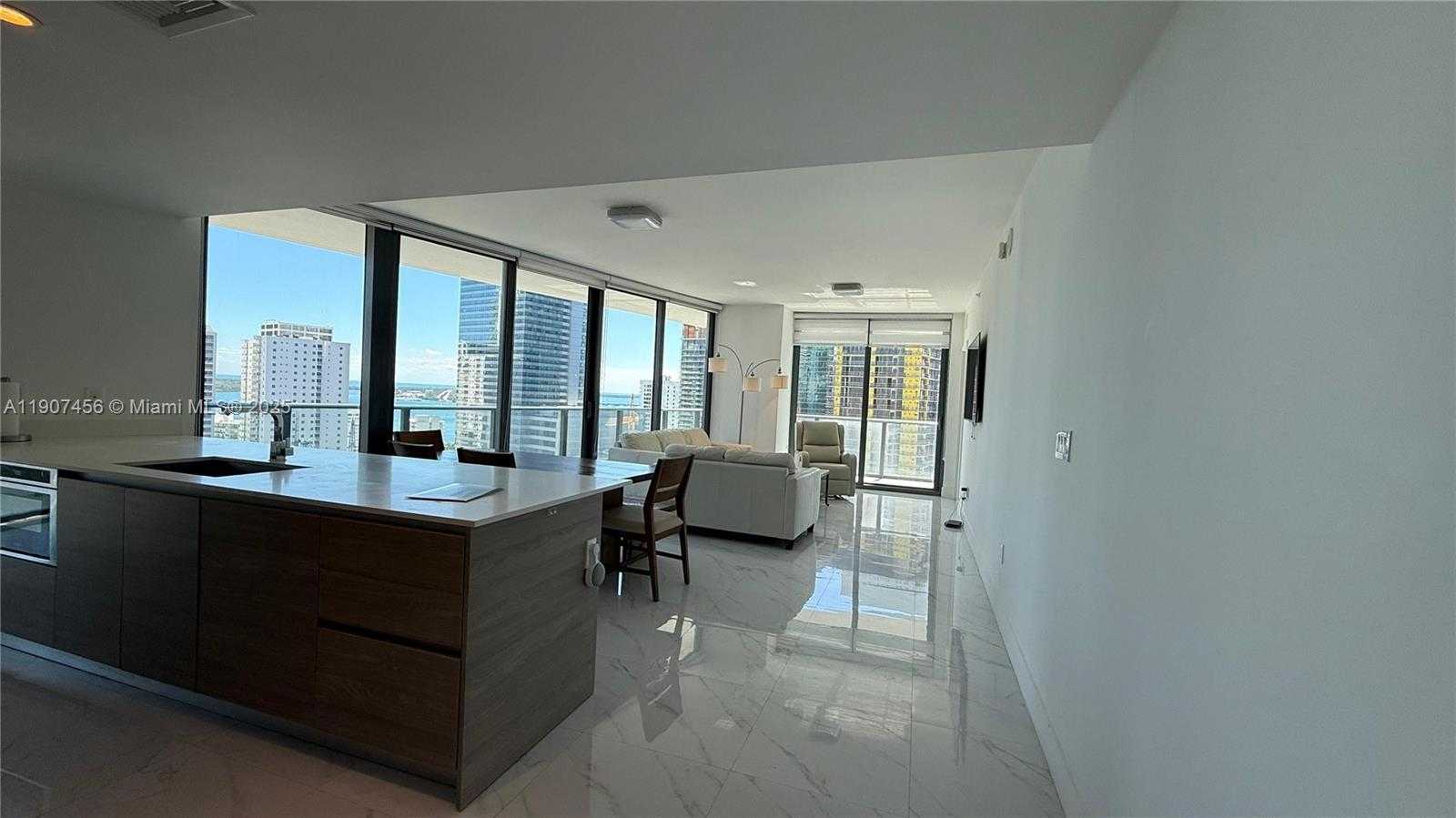 Small Image of 1300 SOUTH MIAMI AVE #2005, Miami Number 4