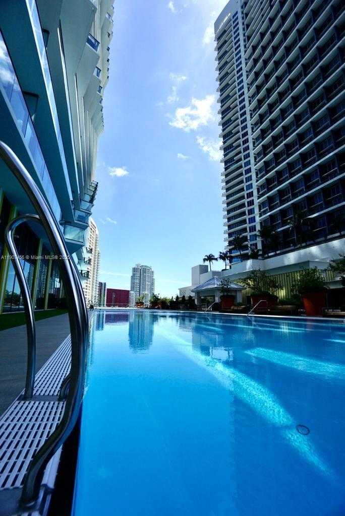 Small Image of 1300 SOUTH MIAMI AVE #2005, Miami Number 44