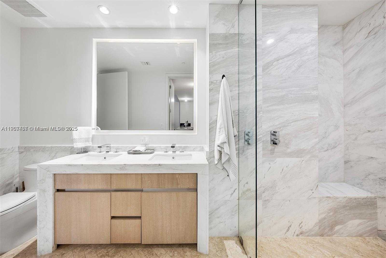 Small Image of 2831 SOUTH BAYSHORE DR #506, Miami Number 9