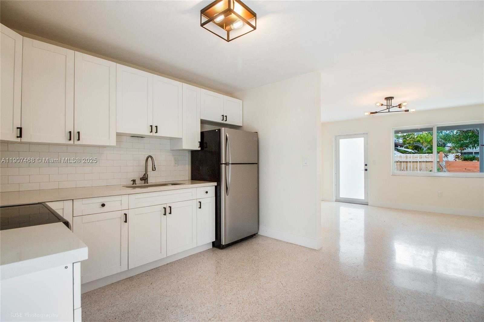 Small Image of 7315 SOUTH WEST 63RD CT #2, South Miami Number 3