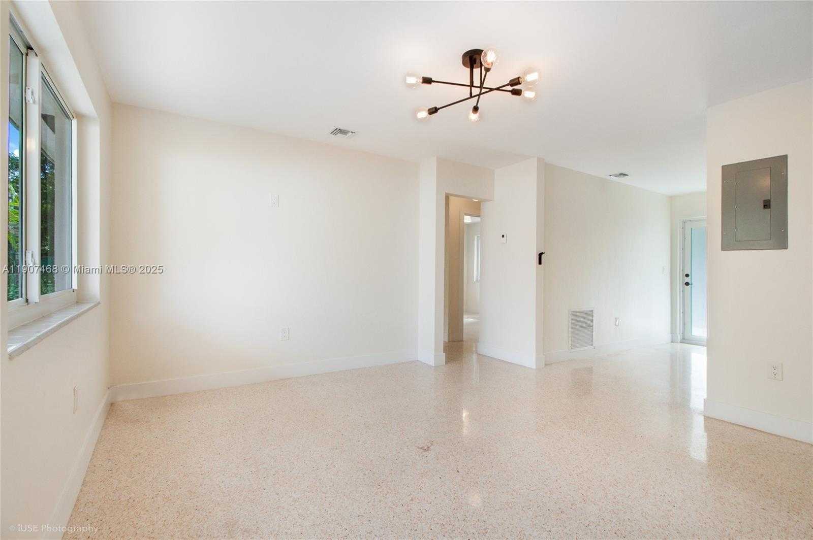 Small Image of 7315 SOUTH WEST 63RD CT #2, South Miami Number 6