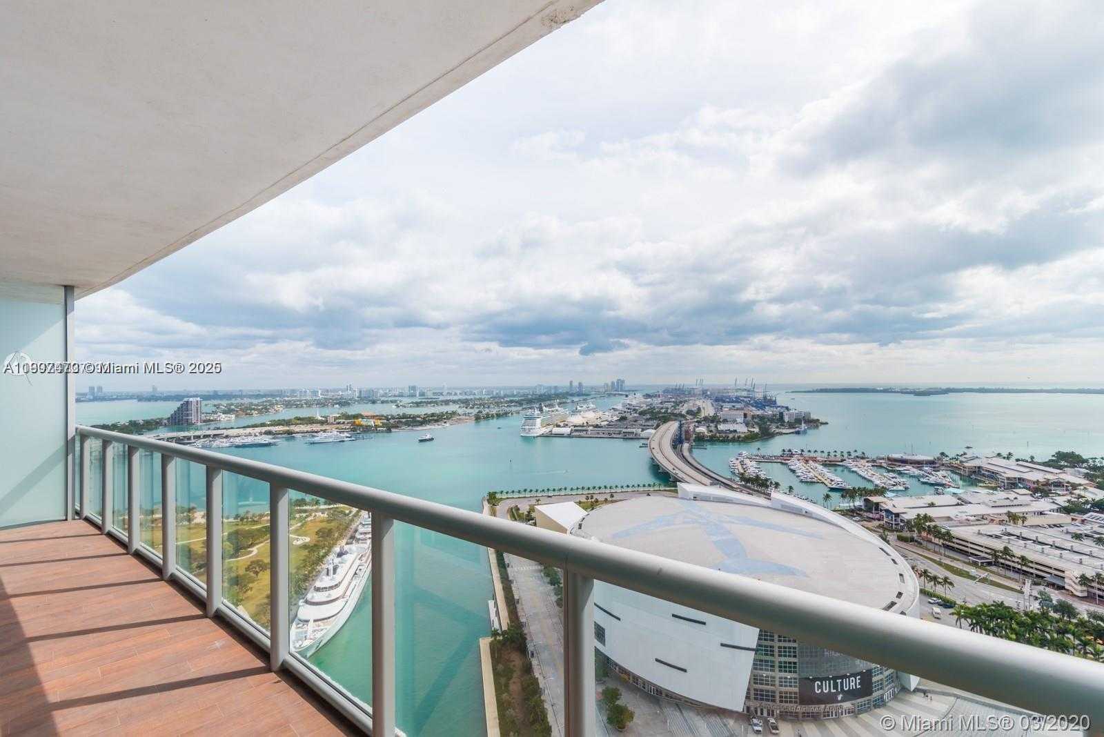 Small Image of 888 BISCAYNE BL #2707, Miami Number 16