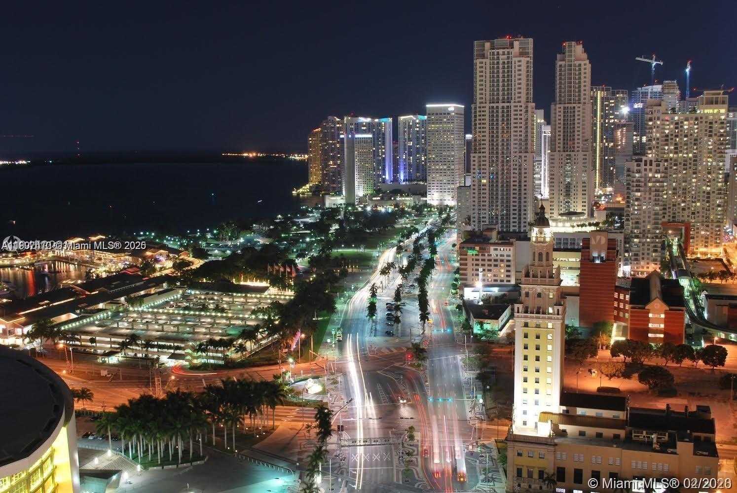 Small Image of 888 BISCAYNE BL #2707, Miami Number 7