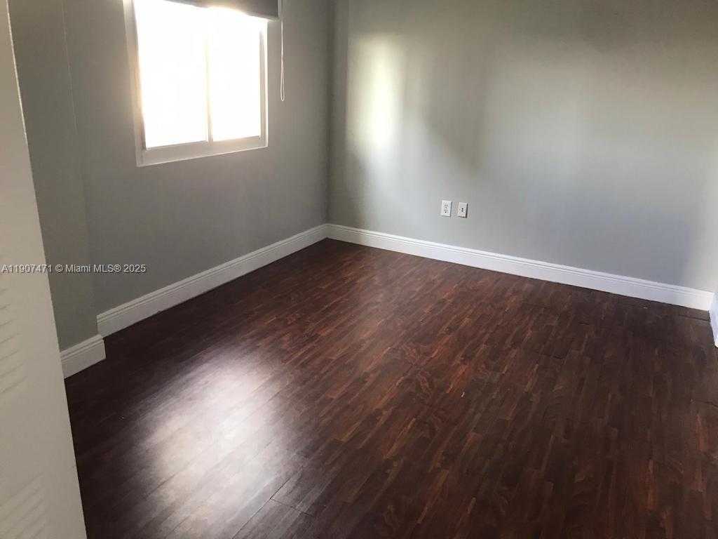 Small Image of 800 NORTH MIAMI AVE #E-1009, Miami Number 10