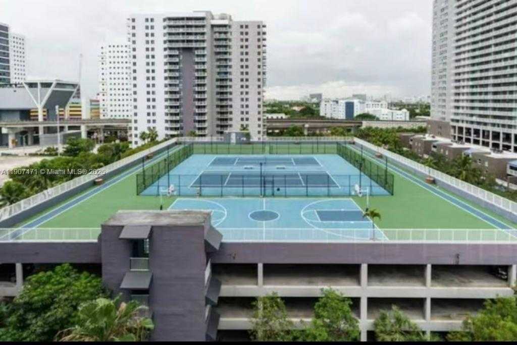 Small Image of 800 NORTH MIAMI AVE #E-1009, Miami Number 2