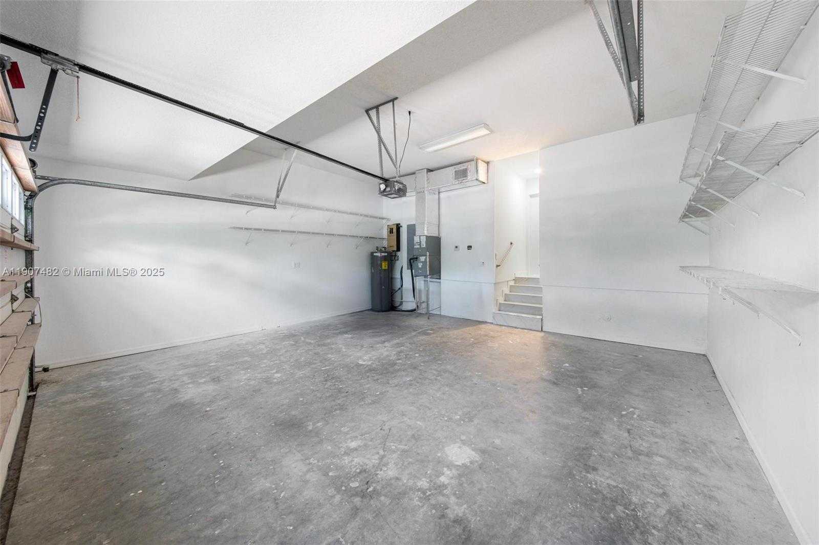 Small Image of 242 PALM AVE, Miami Beach Number 28