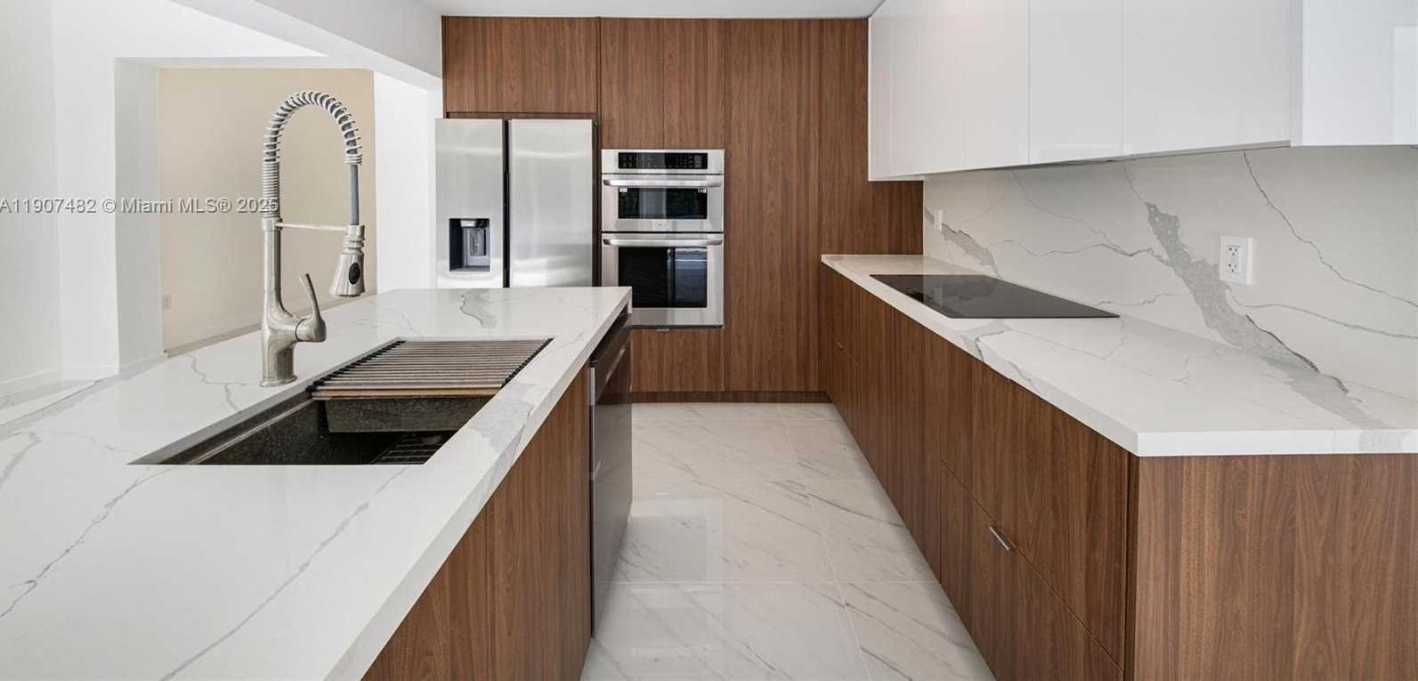 Small Image of 242 PALM AVE, Miami Beach Number 41