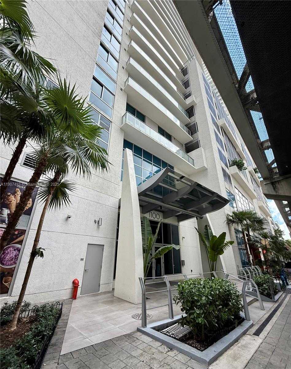 Small Image of 1100 SOUTH MIAMI AVE #3710, Miami Number 33