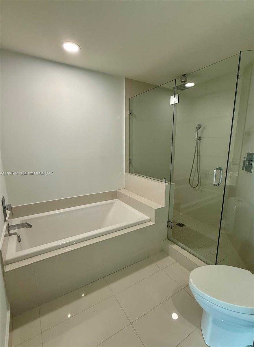 Small Image of 1100 SOUTH MIAMI AVE #3710, Miami Number 9