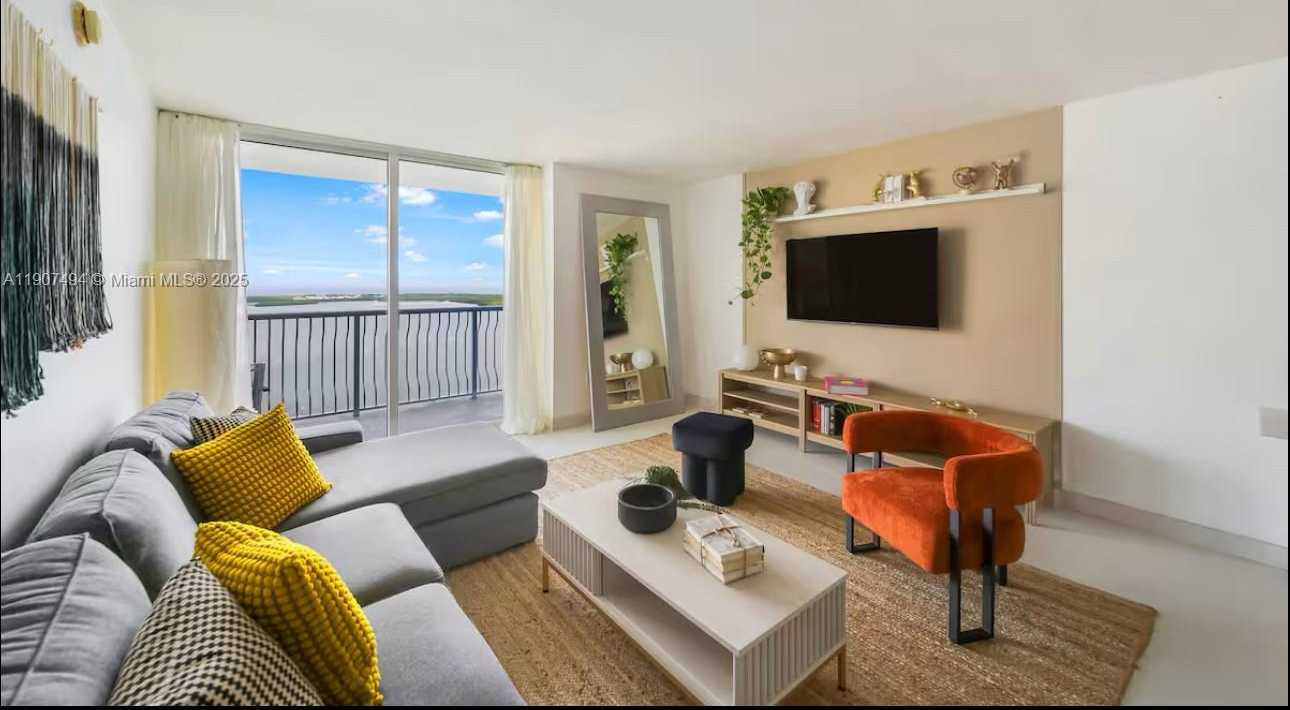 Small Image of 1200 BRICKELL BAY DR #4002, Miami Number 2