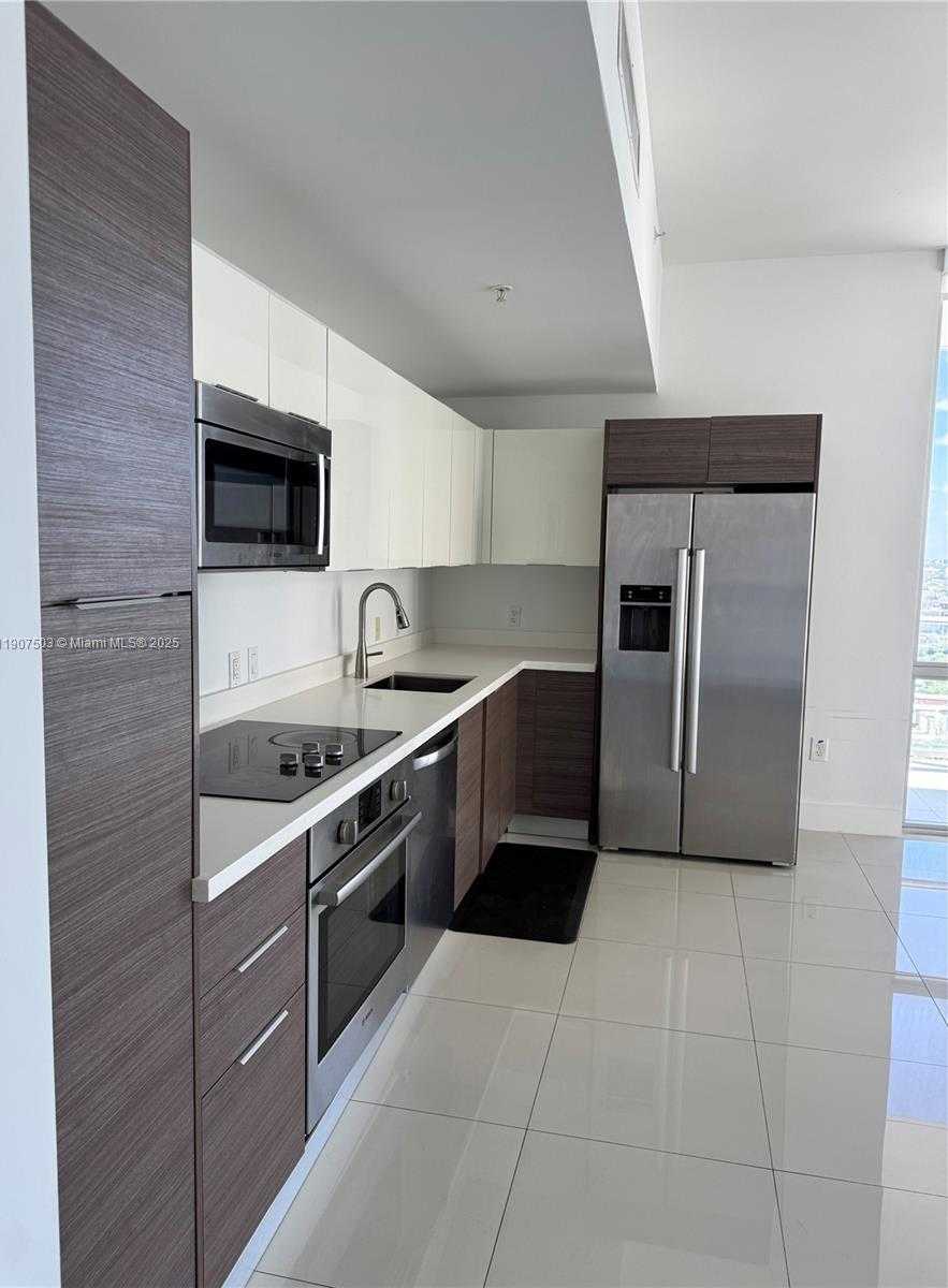 Small Image of 1010 SOUTH WEST 2ND AVE #LPH05, Miami Number 24