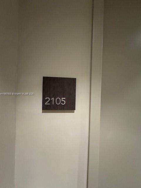 Small Image of 1010 SOUTH WEST 2ND AVE #LPH05, Miami Number 3