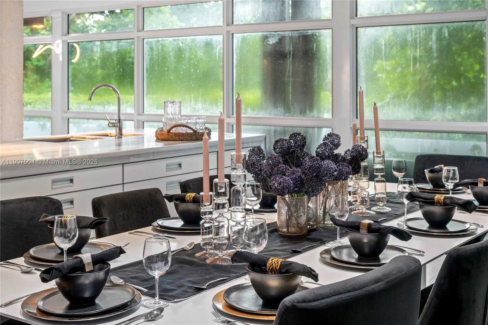 Small Image of 1606 SOUTH BAYSHORE DR #-, Miami Number 27