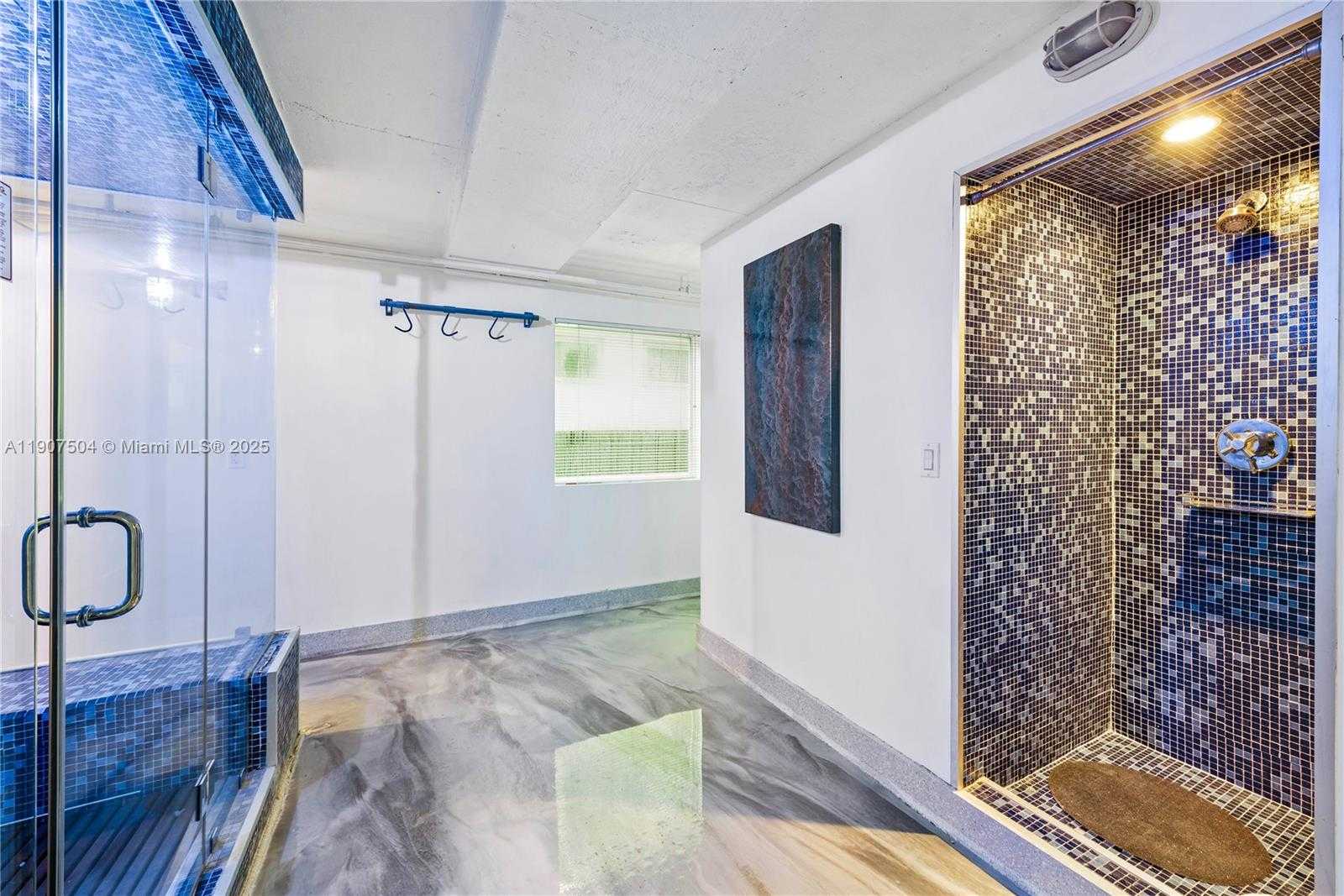 Small Image of 1606 SOUTH BAYSHORE DR #-, Miami Number 49