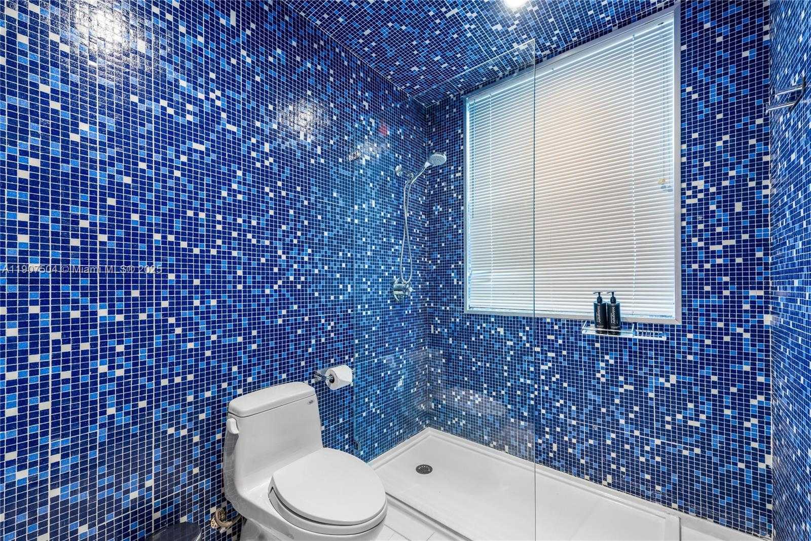 Small Image of 1606 SOUTH BAYSHORE DR #-, Miami Number 58