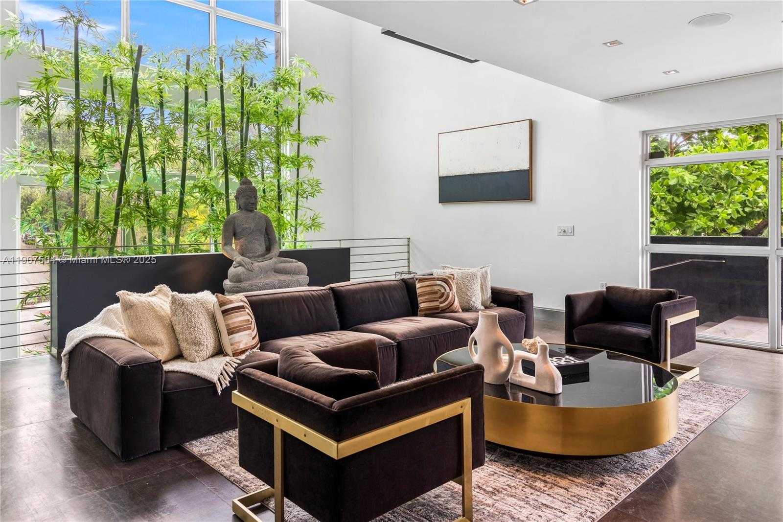 Small Image of 1606 SOUTH BAYSHORE DR #-, Miami Number 7