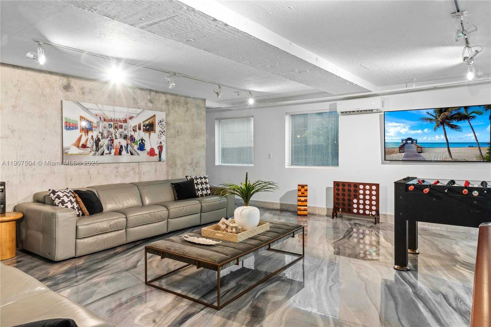 Small Image of 1606 SOUTH BAYSHORE DR #-, Miami Number 72