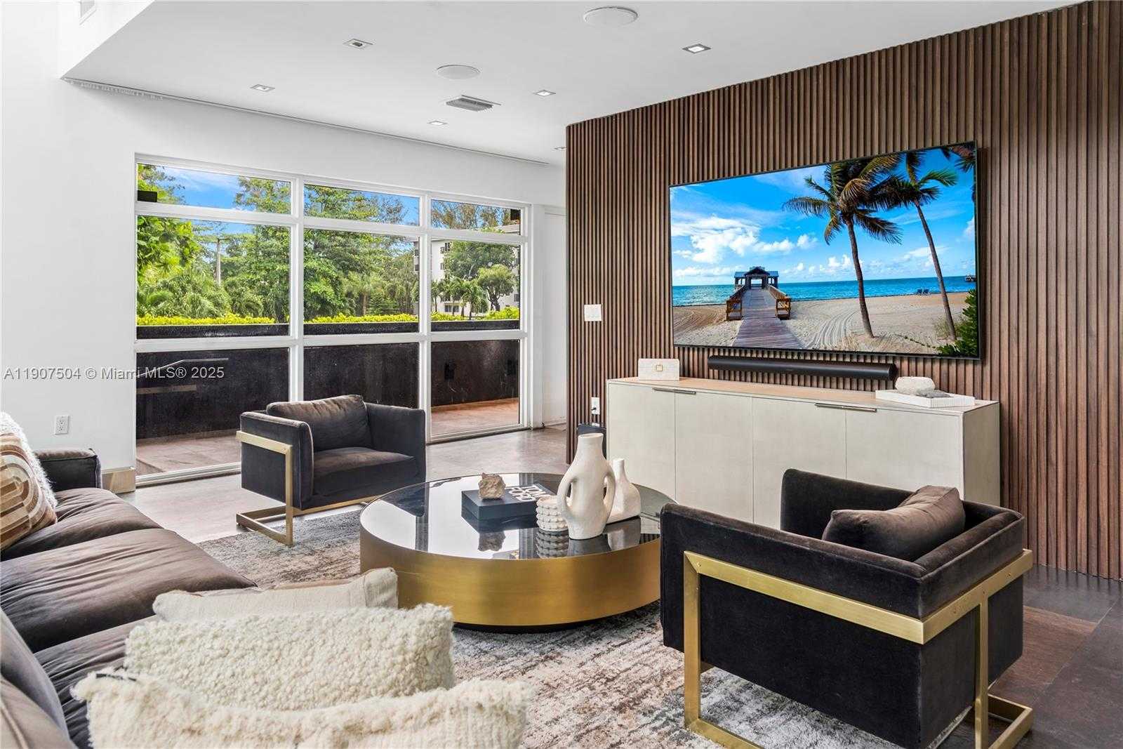 Small Image of 1606 SOUTH BAYSHORE DR #-, Miami Number 8