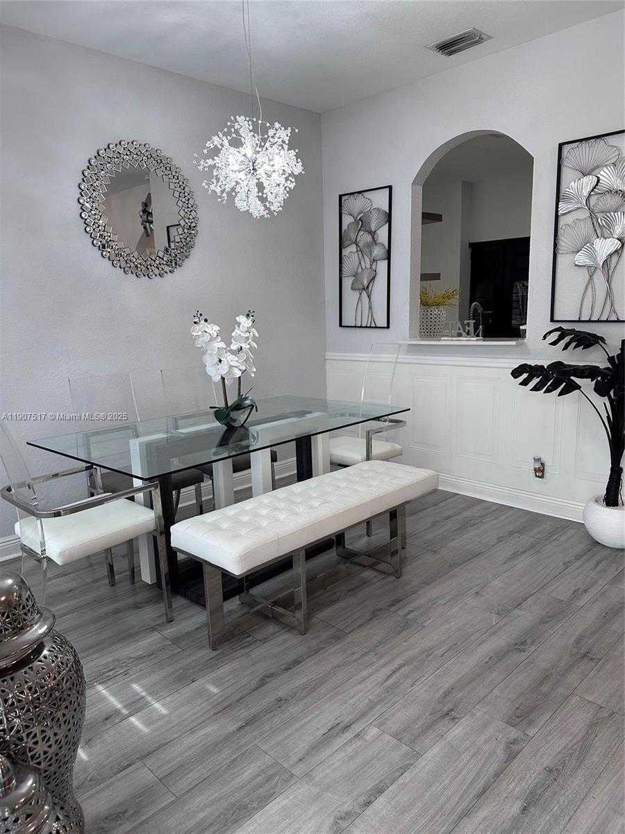 Small Image of 10577 NORTH WEST 56TH PL #10577, Coral Springs Number 4