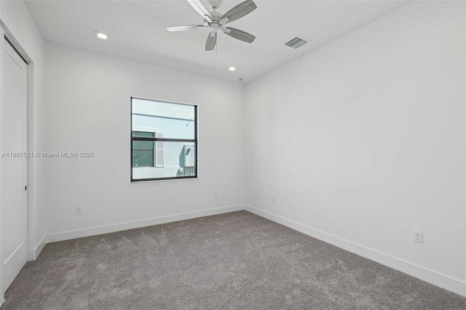 Small Image of 13131 FEATHERING WAY, Palm Beach Gardens Number 22